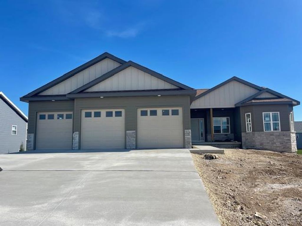 4079 Whistle Rock Circle, Deforest, WI 53532