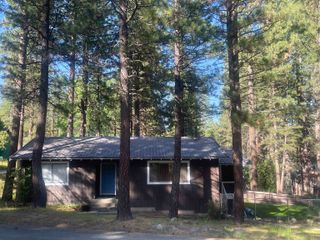 302 Mountain View Road, Calpine, CA 96124