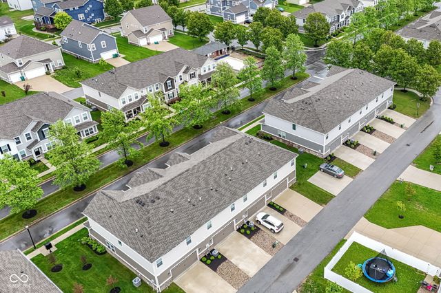 7199 Governors Row, Avon, IN 46123