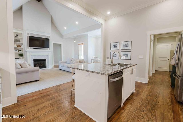 120 Willow Brook Road, Brandon, MS 39047