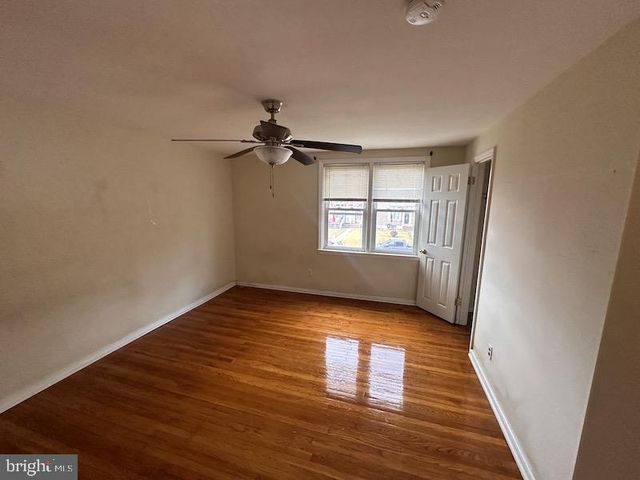 992 TAYLOR DR, Folcroft, PA 19032