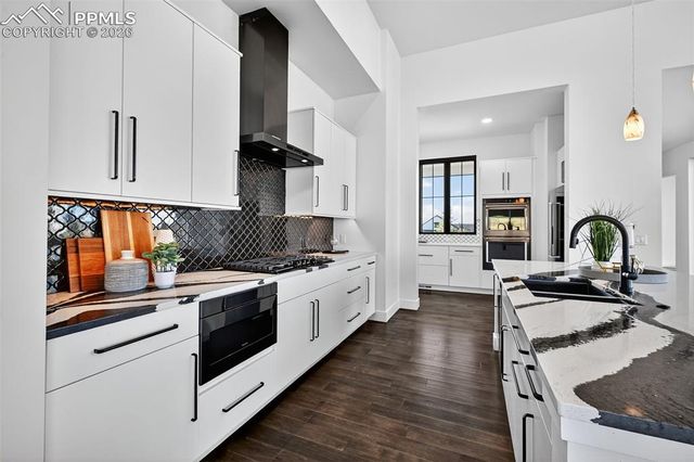 8468 Merryvale Trail, Parker, CO 80138