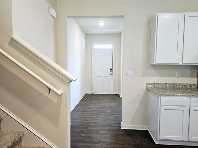 274 Walnut Grove Way, Pendergrass, GA 30567