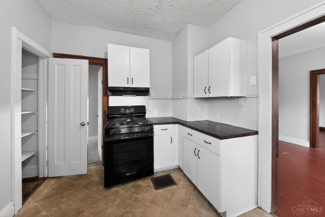 1701 Goodman Avenue, North College Hill, OH 45239