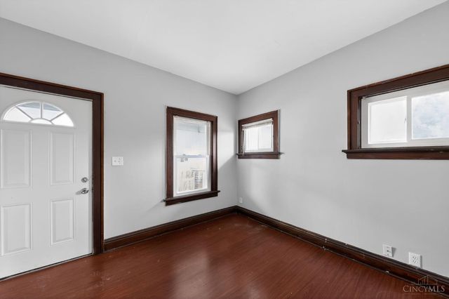 1701 Goodman Avenue, North College Hill, OH 45239