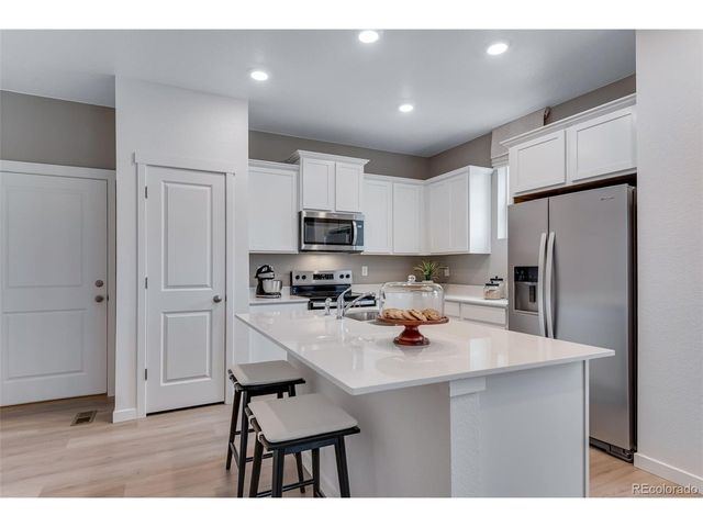 9821 Bahama St, Commerce City, CO 80022