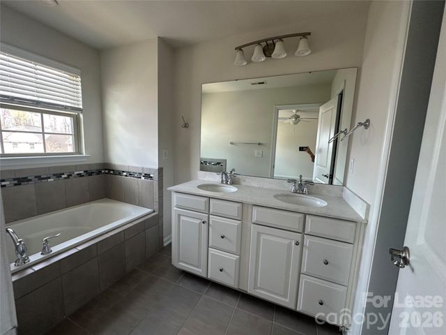 3612 Speer Boulevard, Charlotte, NC 28217