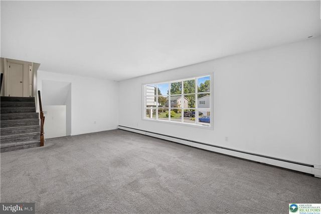 1160 BRENTWOOD AVE, Bethlehem, PA 18017