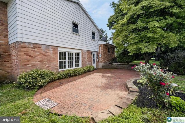 1160 BRENTWOOD AVE, Bethlehem, PA 18017