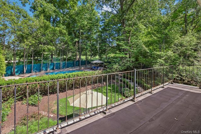 21 Windgate Drive, New City, NY 10956