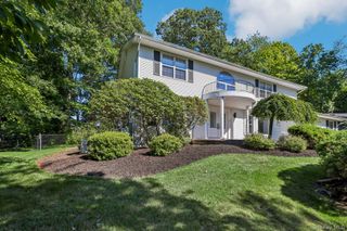 21 Windgate Drive, New City, NY 10956