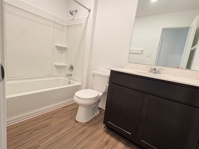 566 Gabbro GDNS, Maxwell, TX 78656