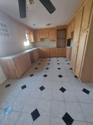 2204 Rifle Range Road, Mount Pleasant, SC 29466