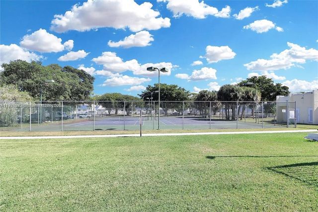 10370 SW 220th St 218, Cutler Bay, FL 33190