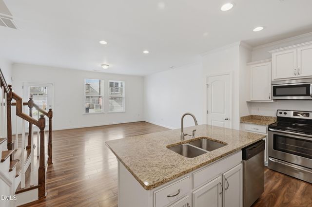 506 Oak Forest View Lane, Wake Forest, NC 27587