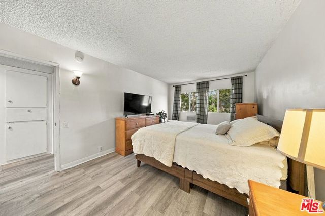 3166 S Sepulveda Boulevard 6, Los Angeles, CA 90034