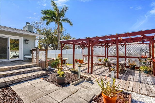 1012 78TH STREET NW, Bradenton, FL 34209