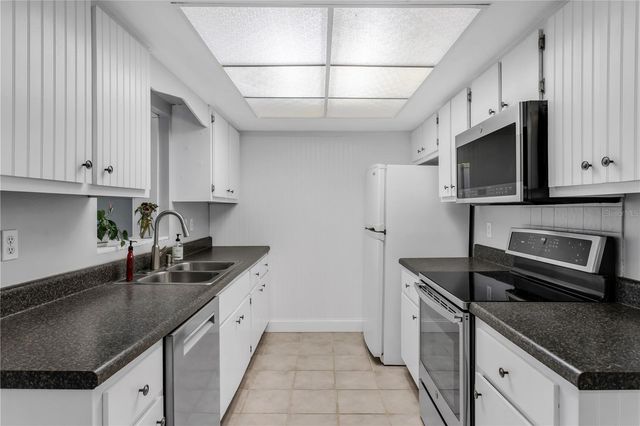 1012 78TH STREET NW, Bradenton, FL 34209