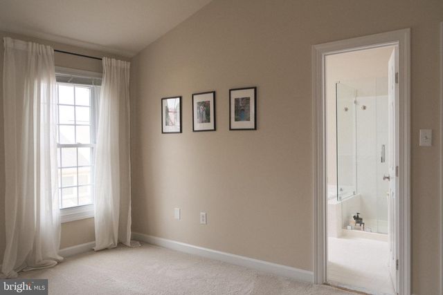 6316 JOHN CHARLES LNDG, Centreville, VA 20121