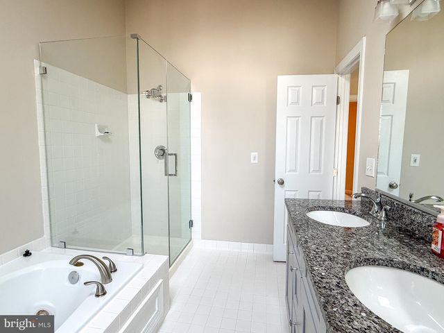 6316 JOHN CHARLES LNDG, Centreville, VA 20121