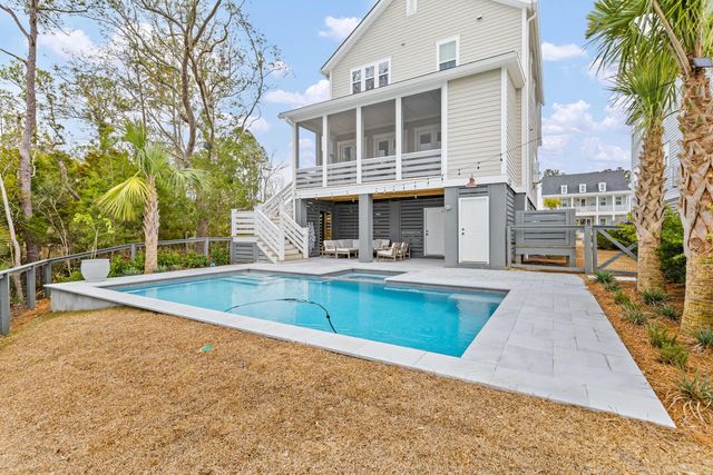 3574 Clambank Drive, Mount Pleasant, SC 29466