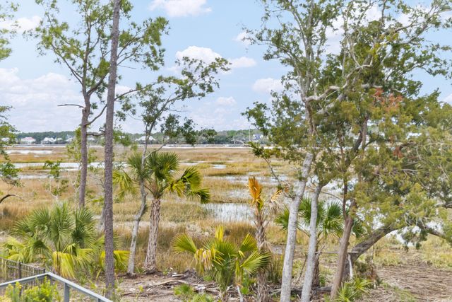 3574 Clambank Drive, Mount Pleasant, SC 29466