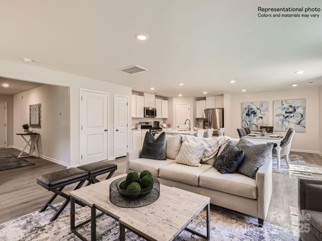 3277 Crawford Avenue, Gastonia, NC 28052