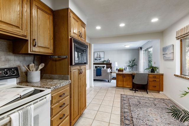 3612 E AURORA CIR, Salt Lake City, UT 84124