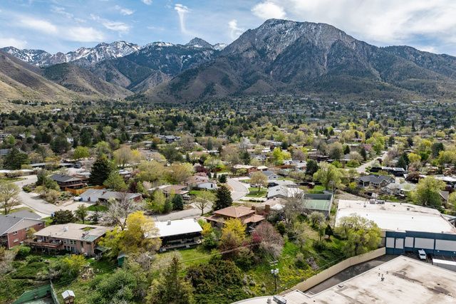 3612 E AURORA CIR, Salt Lake City, UT 84124