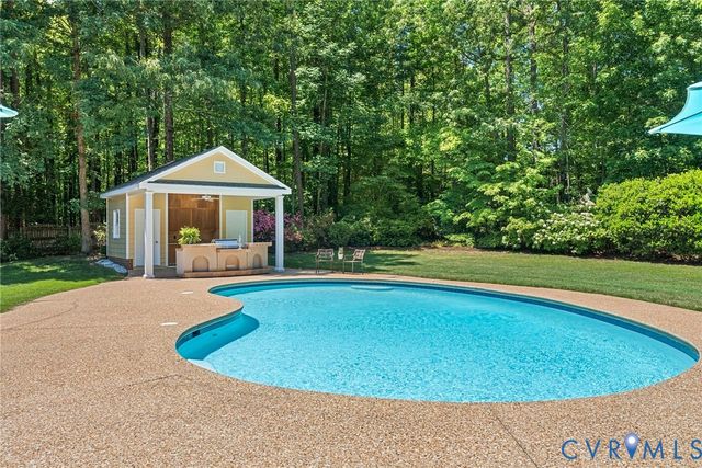 2855 Oak Point Ln, Richmond, VA 23233