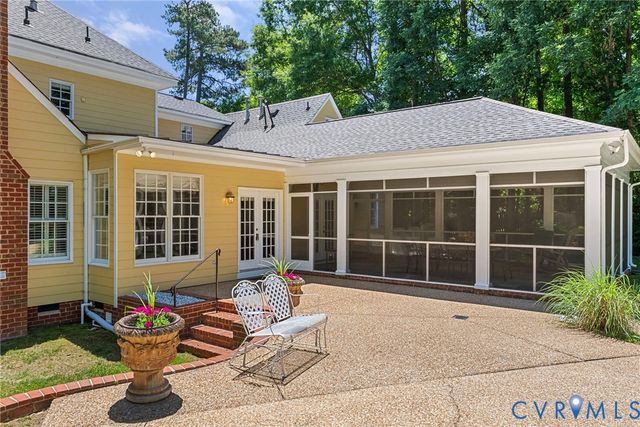2855 Oak Point Ln, Richmond, VA 23233