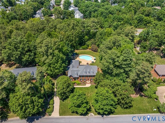 2855 Oak Point Ln, Richmond, VA 23233
