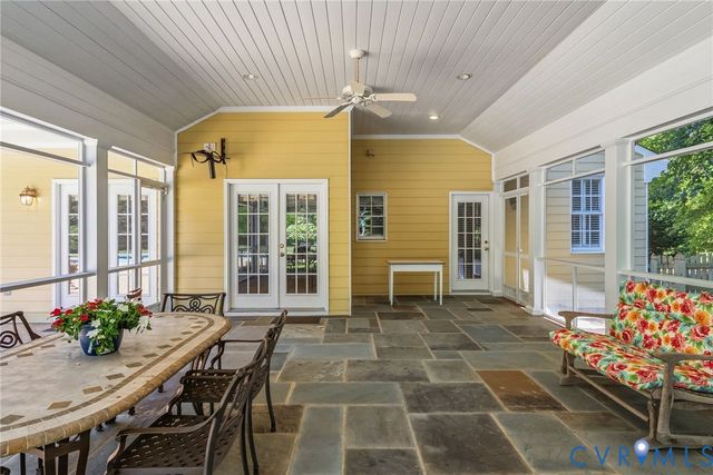 2855 Oak Point Ln, Richmond, VA 23233