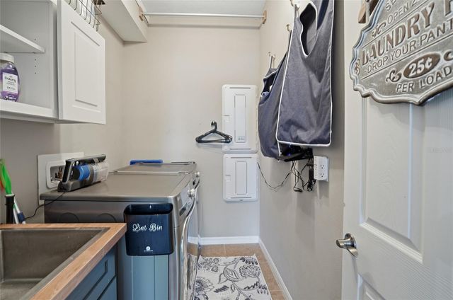 33564 WILLOW POINT COURT, Wesley Chapel, FL 33545