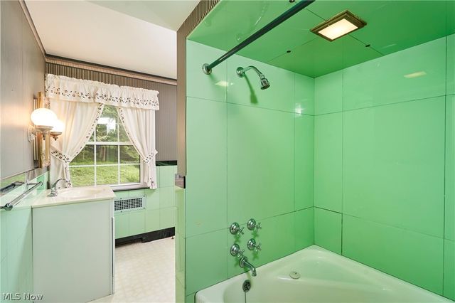 2801 Yellow Creek Road, Bath, OH 44333
