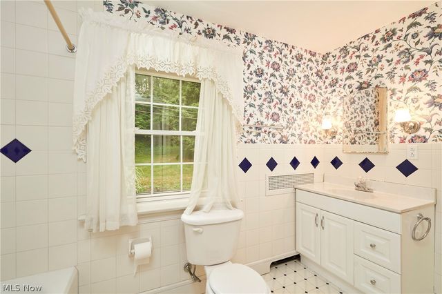 2801 Yellow Creek Road, Bath, OH 44333