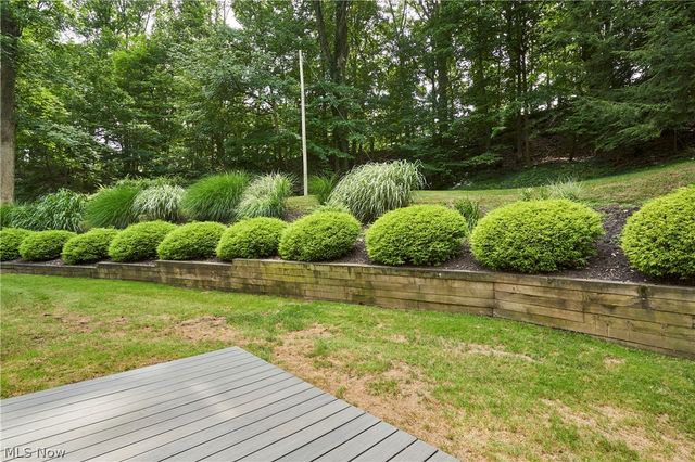 2801 Yellow Creek Road, Bath, OH 44333