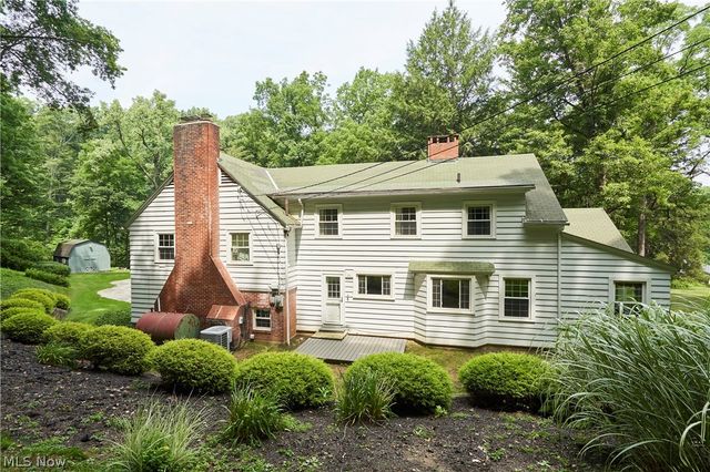 2801 Yellow Creek Road, Bath, OH 44333