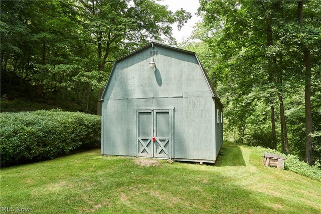 2801 Yellow Creek Road, Bath, OH 44333
