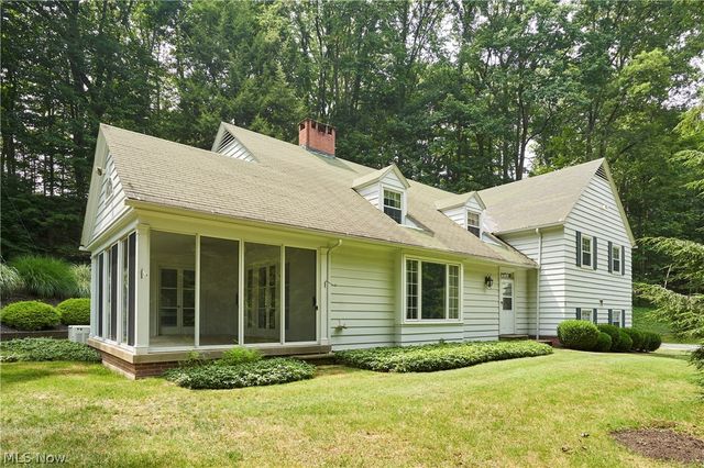 2801 Yellow Creek Road, Bath, OH 44333