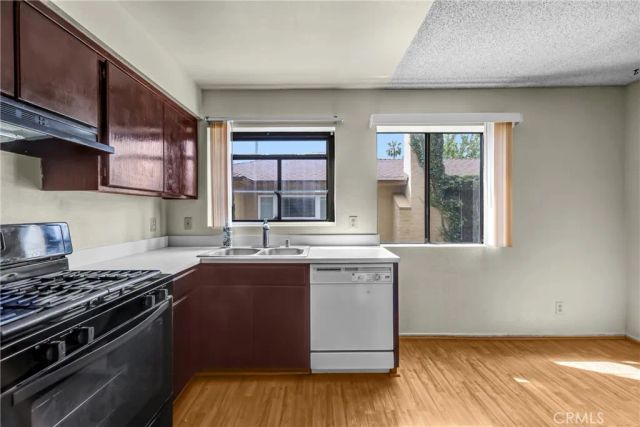 1836 N Allen, Pasadena, CA 91104