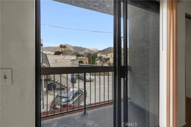 1836 N Allen, Pasadena, CA 91104