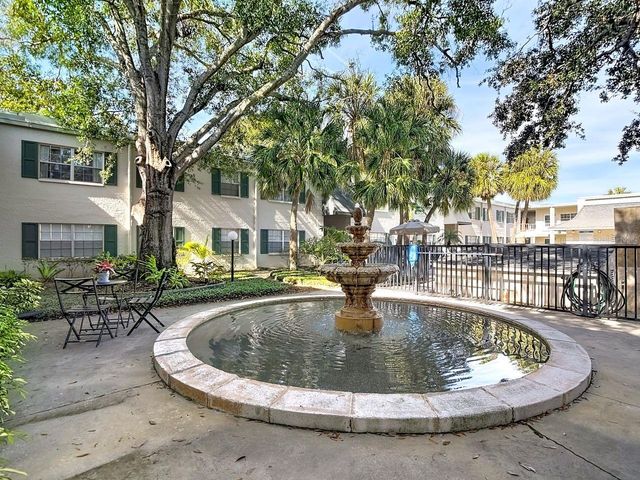 4325 AEGEAN DRIVE 132B, Tampa, FL 33611