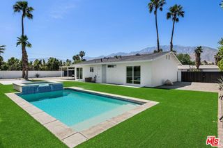 2002 N Whitewater Club Drive, Palm Springs, CA 92262