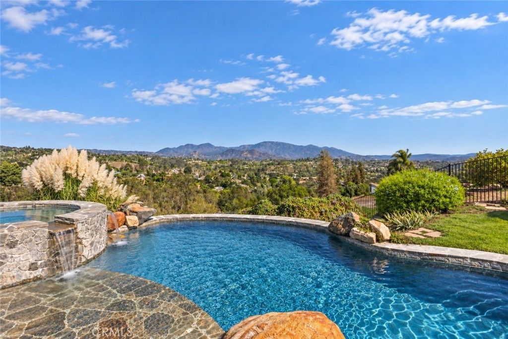 2278 Lindsey Court, Fallbrook, CA 92028 — exterior