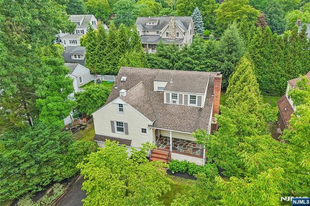 445 Alpine Terrace, Ridgewood, NJ 07450