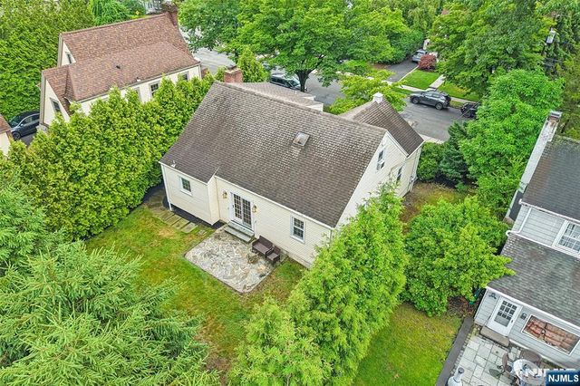 445 Alpine Terrace, Ridgewood, NJ 07450