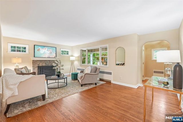 445 Alpine Terrace, Ridgewood, NJ 07450