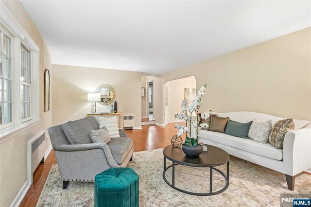 445 Alpine Terrace, Ridgewood, NJ 07450