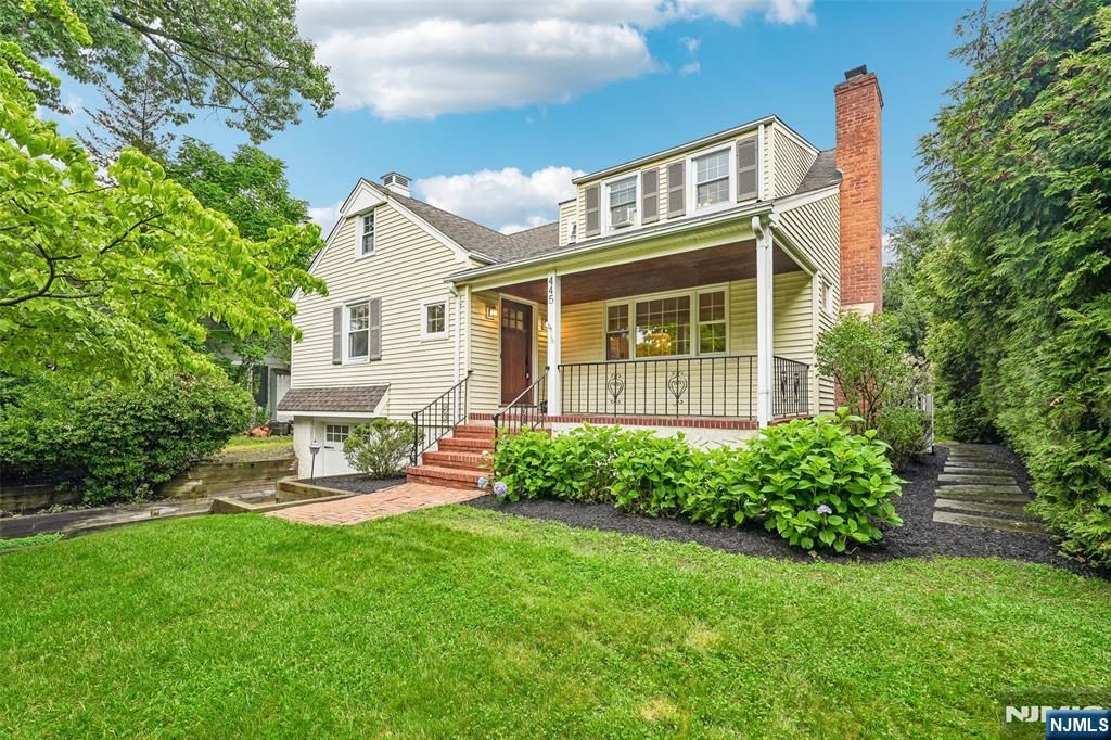 445 Alpine Terrace, Ridgewood, NJ 07450